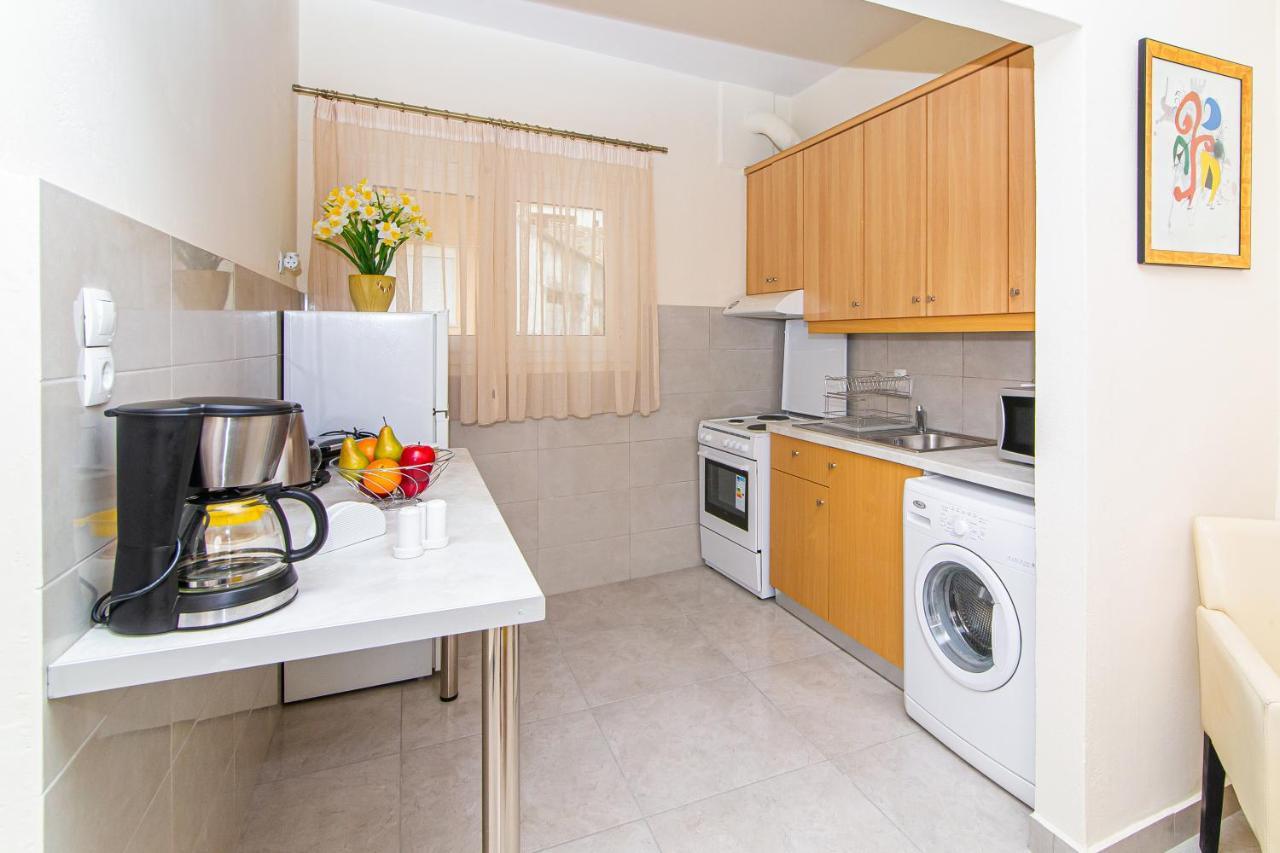 Dermatas Residence Heraklion City Center Екстериор снимка