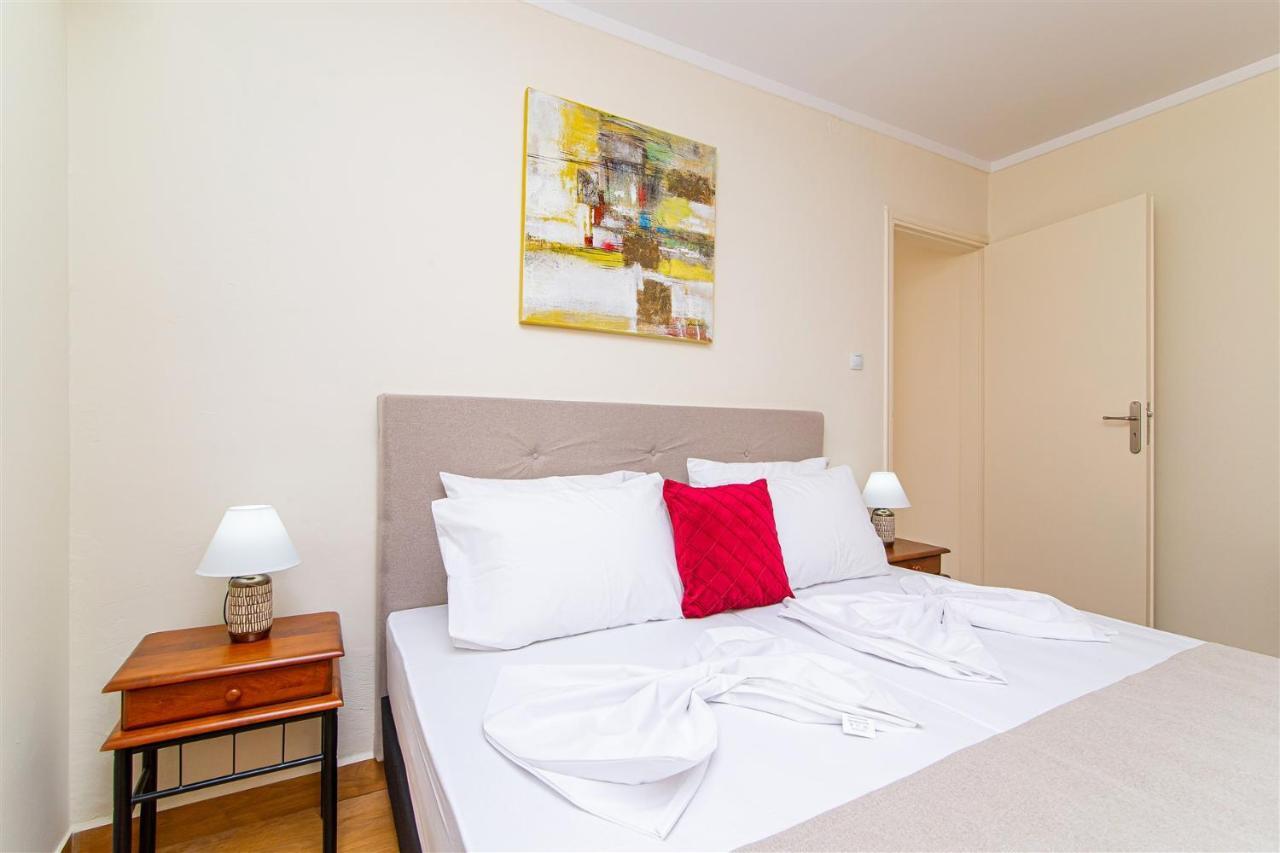 Dermatas Residence Heraklion City Center Екстериор снимка