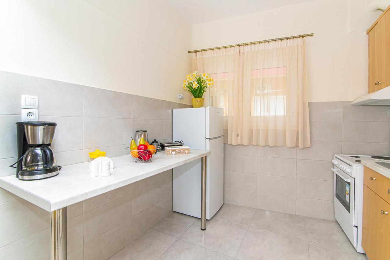 Dermatas Residence Heraklion City Center Екстериор снимка