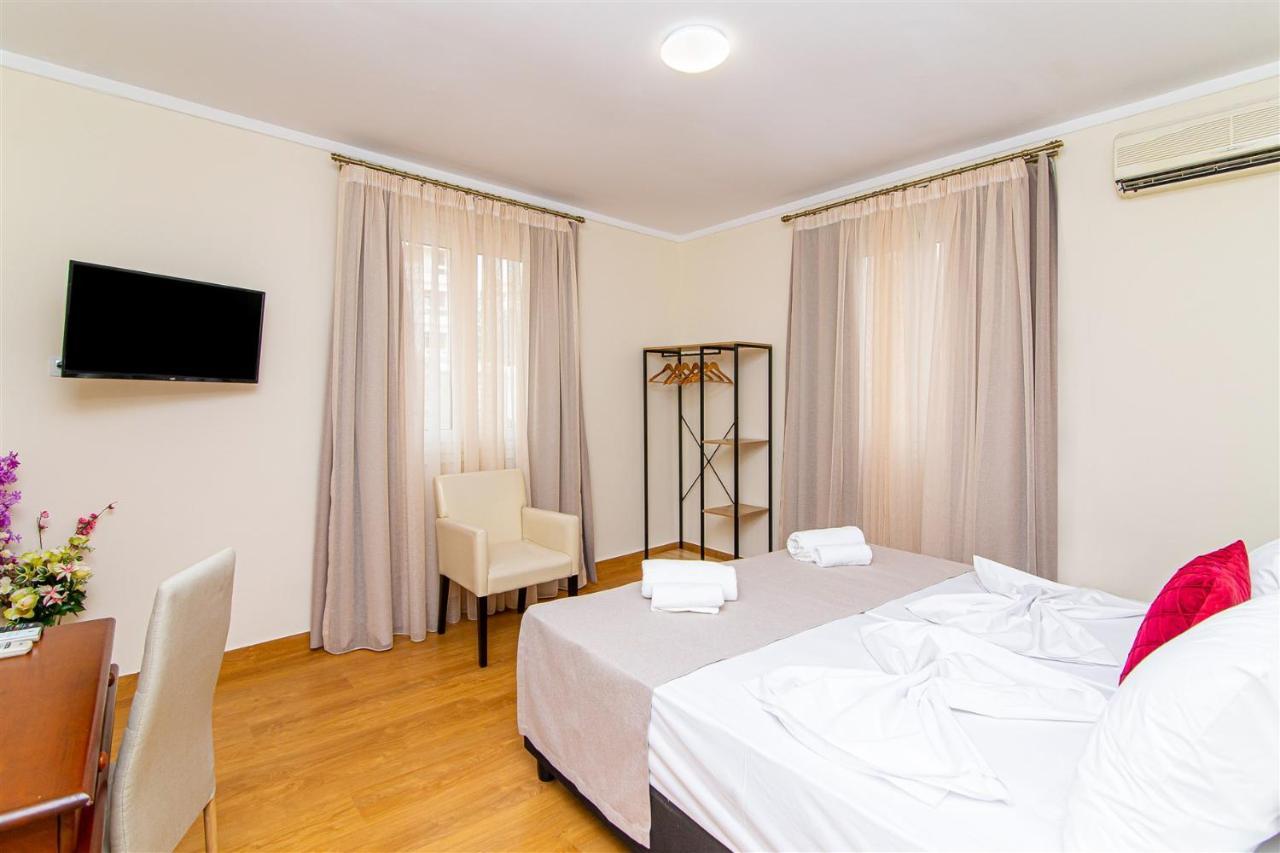 Dermatas Residence Heraklion City Center Екстериор снимка